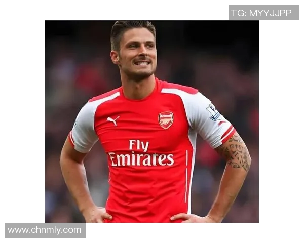 男足球明星短发发型精选展示时尚魅力与个性风格的完美结合 男足球明星短发发型精选展示时尚魅力与个性风格的完美结合