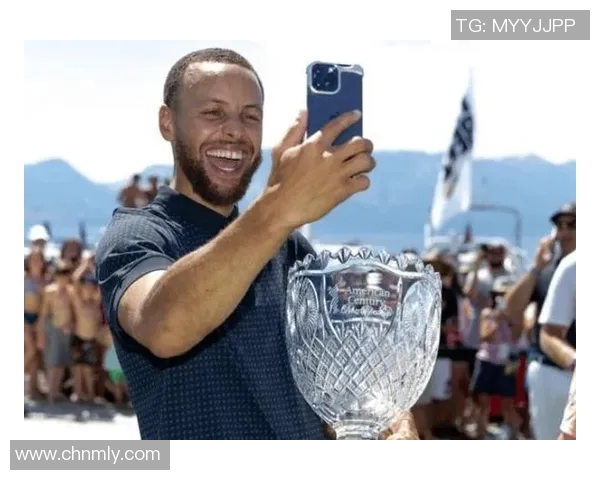 库里粉丝心中的足球明星是谁他在绿茵场上的表现如何影响了球迷 库里粉丝心中的足球明星是谁他在绿茵场上的表现如何影响了球迷