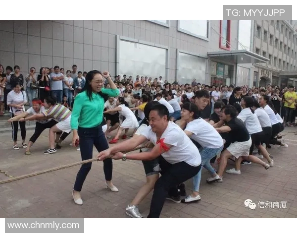 武汉足球队在邀请赛中的团队协作表现分析与评价 武汉足球队在邀请赛中的团队协作表现分析与评价