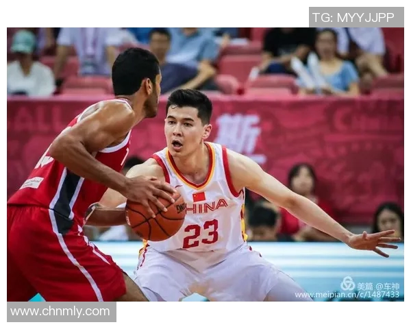 洲际杯回顾:上海篮球队球员个人能力的精彩展现与分析 洲际杯回顾:上海篮球队球员个人能力的精彩展现与分析